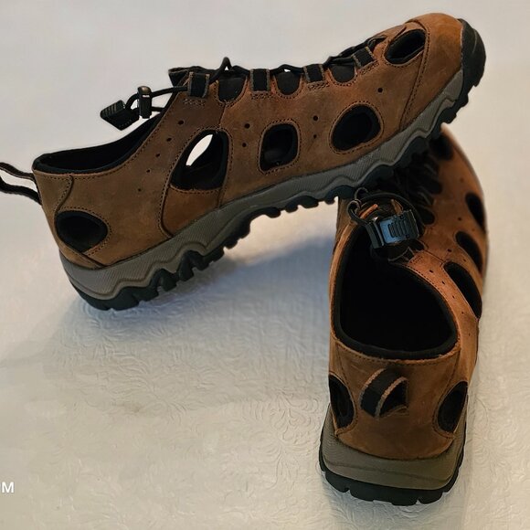 DULUTH Sandals size 13 - Picture 1 of 3